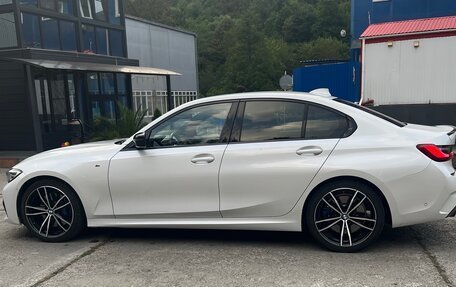 BMW 3 серия, 2019 год, 3 990 000 рублей, 8 фотография