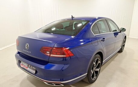Volkswagen Passat B8 рестайлинг, 2021 год, 1 980 000 рублей, 8 фотография