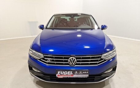 Volkswagen Passat B8 рестайлинг, 2021 год, 1 980 000 рублей, 22 фотография