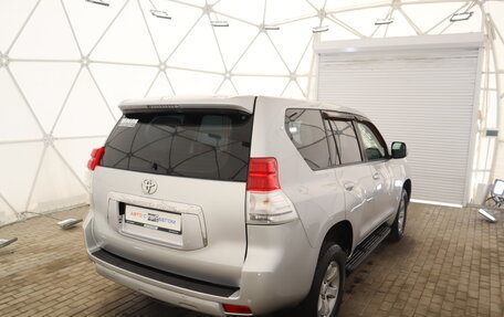 Toyota Land Cruiser Prado 150 рестайлинг 2, 2011 год, 2 590 000 рублей, 3 фотография