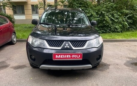 Mitsubishi Outlander III рестайлинг 3, 2008 год, 990 000 рублей, 1 фотография