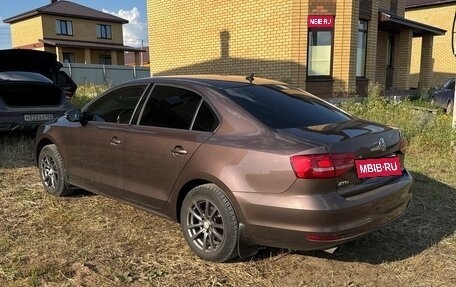 Volkswagen Jetta VI, 2015 год, 999 999 рублей, 3 фотография