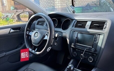 Volkswagen Jetta VI, 2015 год, 999 999 рублей, 7 фотография