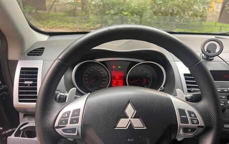 Mitsubishi Outlander III рестайлинг 3, 2008 год, 990 000 рублей, 10 фотография