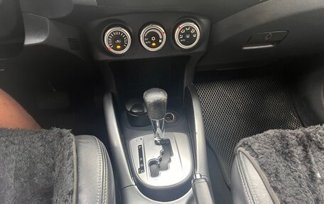 Mitsubishi Outlander III рестайлинг 3, 2008 год, 990 000 рублей, 12 фотография