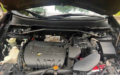 Mitsubishi Outlander III рестайлинг 3, 2008 год, 990 000 рублей, 14 фотография