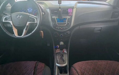 Hyundai Solaris II рестайлинг, 2014 год, 1 160 000 рублей, 8 фотография