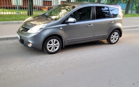 Nissan Note II рестайлинг, 2011 год, 890 000 рублей, 9 фотография
