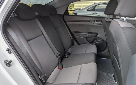 Hyundai Solaris II рестайлинг, 2017 год, 1 420 000 рублей, 13 фотография