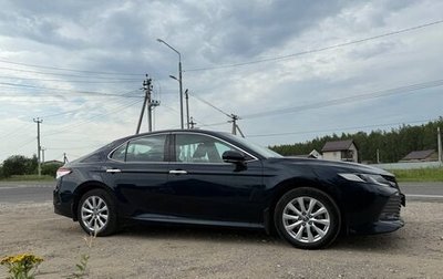 Toyota Camry, 2018 год, 2 450 000 рублей, 1 фотография