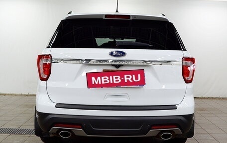 Ford Explorer VI, 2018 год, 2 750 000 рублей, 7 фотография