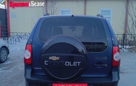 Chevrolet Niva I рестайлинг, 2017 год, 740 000 рублей, 5 фотография