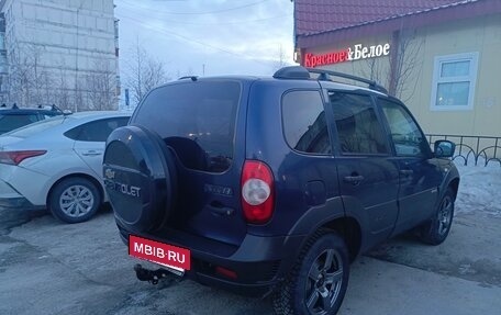 Chevrolet Niva I рестайлинг, 2017 год, 740 000 рублей, 4 фотография