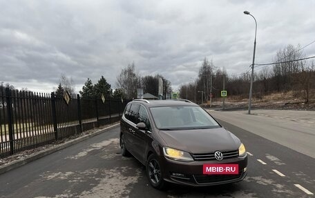 Volkswagen Sharan II, 2011 год, 1 350 000 рублей, 6 фотография