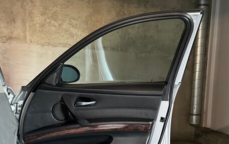 BMW 3 серия, 2005 год, 1 450 000 рублей, 18 фотография