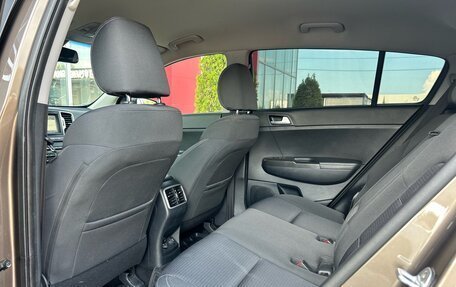 KIA Sportage IV рестайлинг, 2017 год, 1 800 000 рублей, 24 фотография