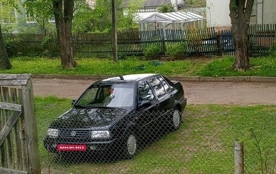 Volkswagen Vento, 1994 год, 130 000 рублей, 1 фотография