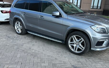 Mercedes-Benz GL-Класс, 2014 год, 2 950 000 рублей, 3 фотография