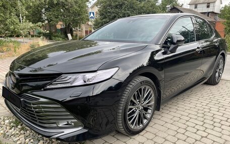 Toyota Camry, 2019 год, 3 600 000 рублей, 3 фотография
