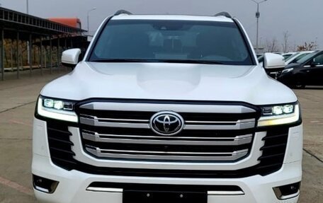 Toyota Land Cruiser, 2022 год, 11 000 000 рублей, 2 фотография