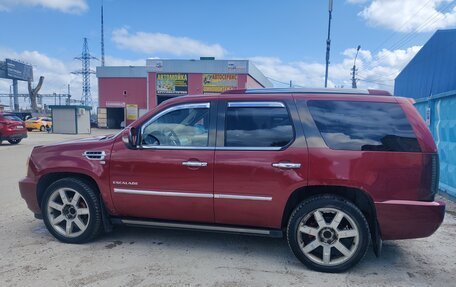 Cadillac Escalade III, 2011 год, 1 800 000 рублей, 6 фотография