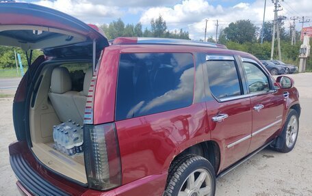Cadillac Escalade III, 2011 год, 1 800 000 рублей, 11 фотография
