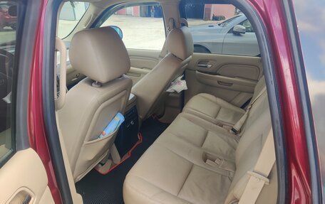 Cadillac Escalade III, 2011 год, 1 800 000 рублей, 17 фотография