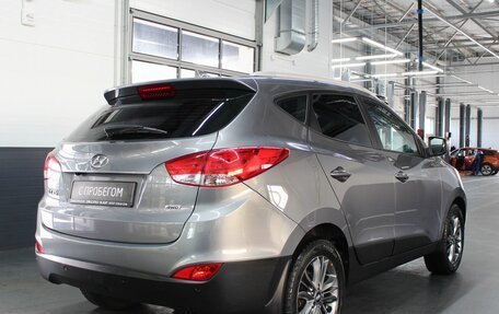 Hyundai ix35 I рестайлинг, 2013 год, 1 035 000 рублей, 4 фотография