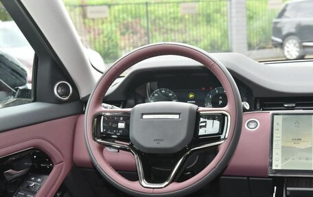 Land Rover Range Rover Evoque II, 2025 год, 5 750 000 рублей, 8 фотография