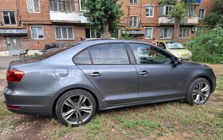 Volkswagen Jetta VI, 2012 год, 950 000 рублей, 5 фотография