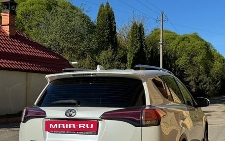 Toyota RAV4, 2016 год, 2 620 000 рублей, 3 фотография