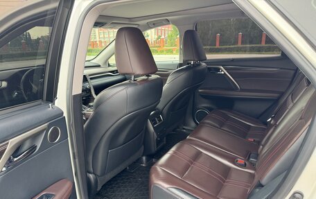 Lexus RX IV рестайлинг, 2017 год, 5 700 000 рублей, 11 фотография