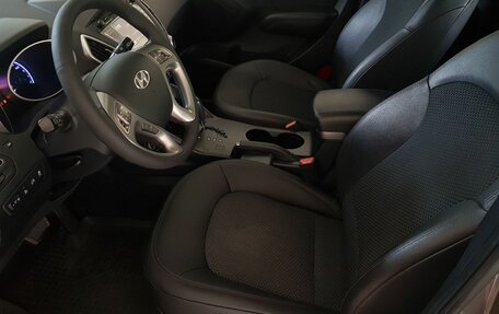 Hyundai ix35 I рестайлинг, 2013 год, 1 349 000 рублей, 16 фотография