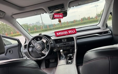 Lexus RX IV рестайлинг, 2017 год, 5 700 000 рублей, 13 фотография