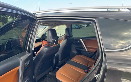 Toyota RAV4, 2016 год, 2 250 000 рублей, 7 фотография