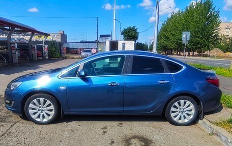 Opel Astra J, 2013 год, 880 000 рублей, 20 фотография