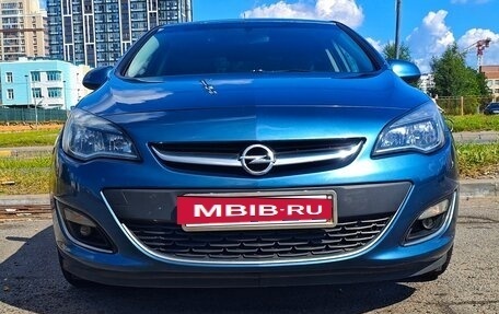Opel Astra J, 2013 год, 880 000 рублей, 8 фотография
