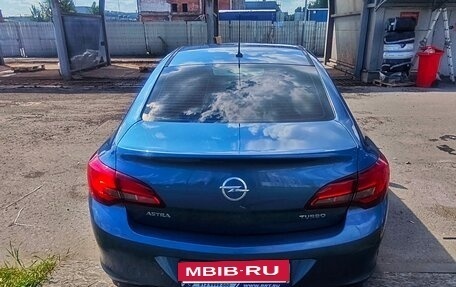 Opel Astra J, 2013 год, 880 000 рублей, 22 фотография