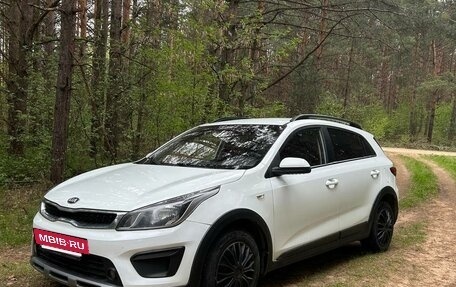 KIA Rio IV, 2018 год, 1 100 000 рублей, 2 фотография