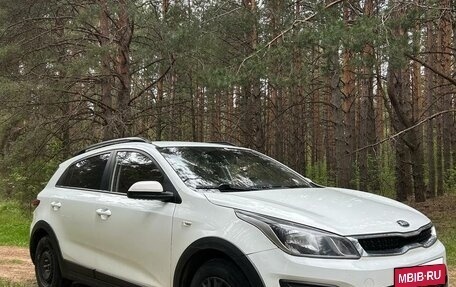 KIA Rio IV, 2018 год, 1 100 000 рублей, 3 фотография