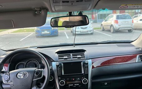 Toyota Camry, 2012 год, 1 900 000 рублей, 11 фотография