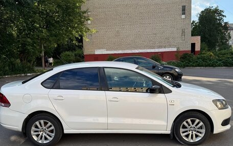 Volkswagen Polo VI (EU Market), 2013 год, 700 000 рублей, 3 фотография