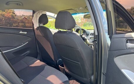 Hyundai Solaris II рестайлинг, 2013 год, 930 000 рублей, 14 фотография