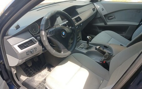 BMW 5 серия, 2004 год, 1 320 000 рублей, 12 фотография