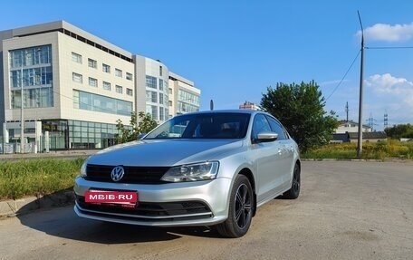 Volkswagen Jetta VI, 2015 год, 1 090 000 рублей, 4 фотография