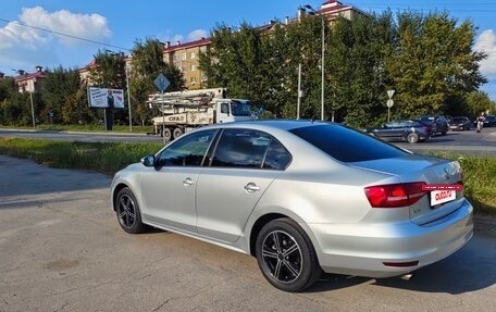 Volkswagen Jetta VI, 2015 год, 1 090 000 рублей, 17 фотография