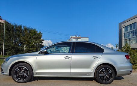 Volkswagen Jetta VI, 2015 год, 1 090 000 рублей, 40 фотография