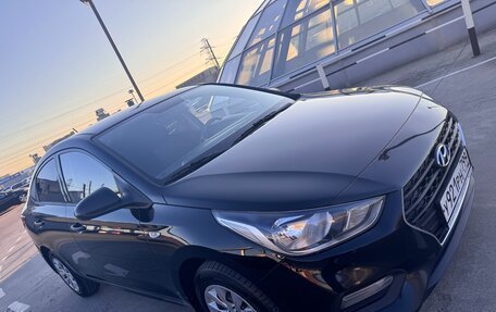 Hyundai Solaris II рестайлинг, 2019 год, 1 300 000 рублей, 4 фотография