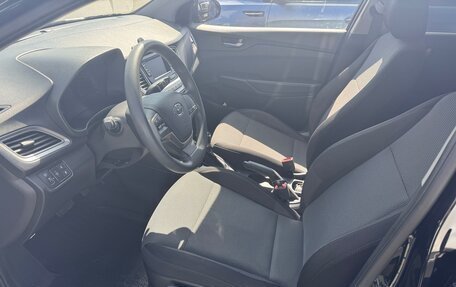Hyundai Solaris II рестайлинг, 2019 год, 1 300 000 рублей, 7 фотография