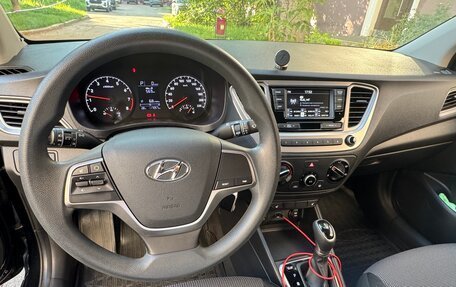 Hyundai Solaris II рестайлинг, 2019 год, 1 300 000 рублей, 10 фотография